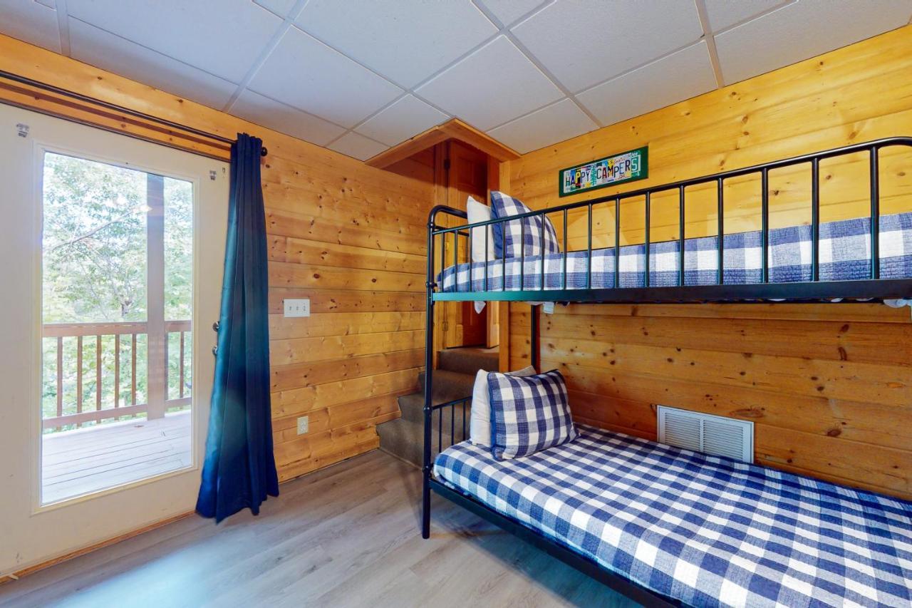 Moose Tracks Lodge Pigeon Forge Esterno foto